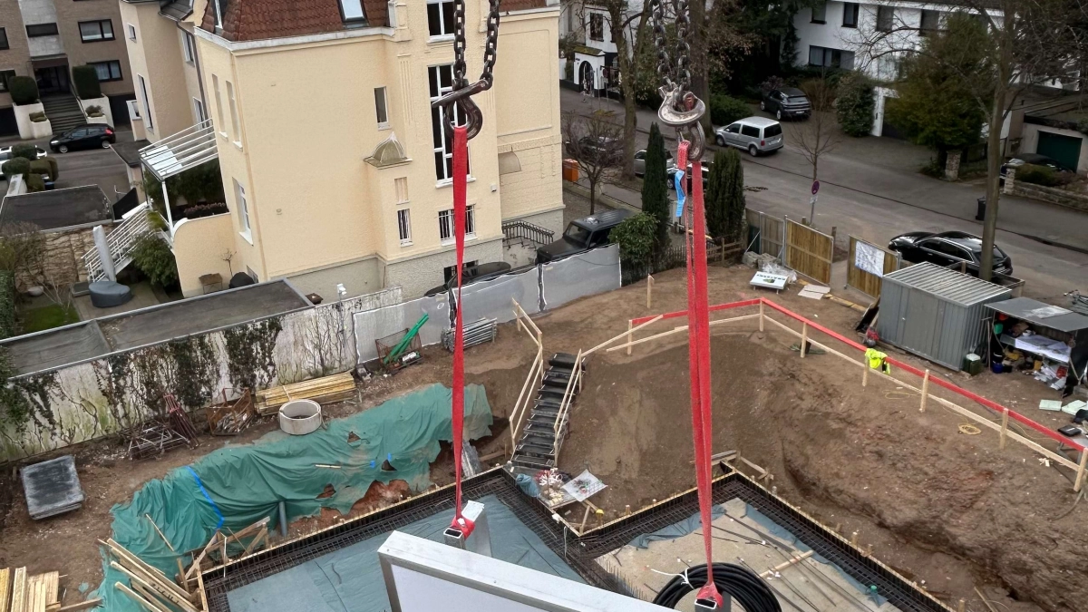 Neubau eines Mehrfamilienhauses Baustelle